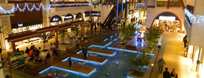 Forum Aydın is one of Favorite affordable date spots.