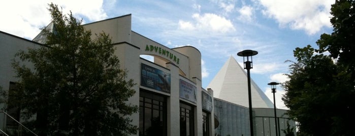 Adventure Science Center is one of Nashville city badge suggestions #visitUS.