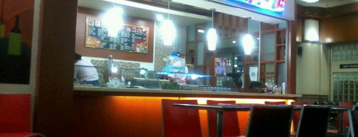 Oh La La Cafe is one of Guide to Jakarta Barat's best spots.