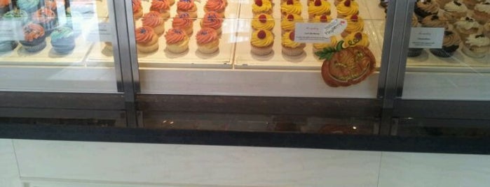 The Cupcakery is one of Tempat yang Disimpan Alanna.
