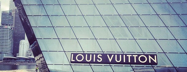 Louis Vuitton Island Maison is one of Singapura, SG.