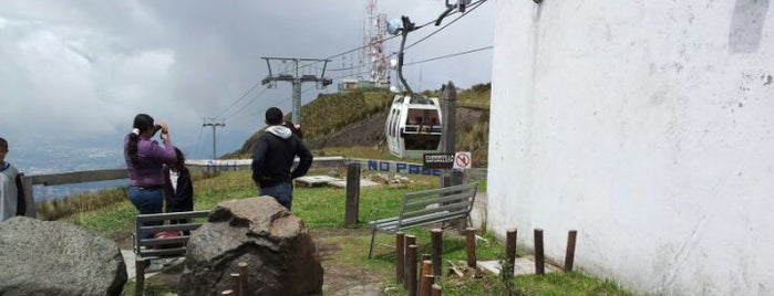 Teleférico is one of Ecuador.