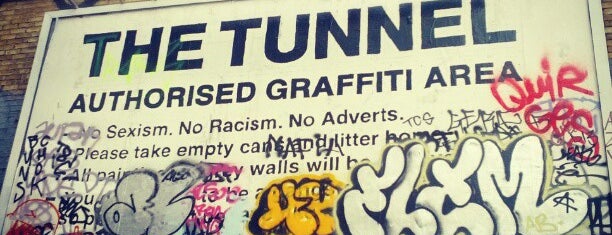 Leake Street Graffiti Tunnel is one of LDN To-Dos.