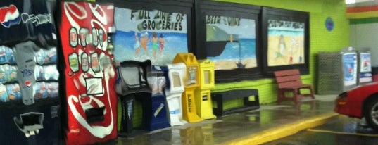 Gulf Foods Superette & Beach Things is one of St. Joe Beach.