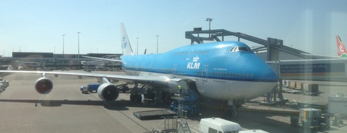 KLM Boeing 747-400 is one of Tempat yang Disukai Petr.