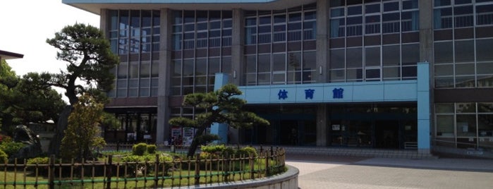 伊丹スポーツセンター is one of 北摂の市民プール.