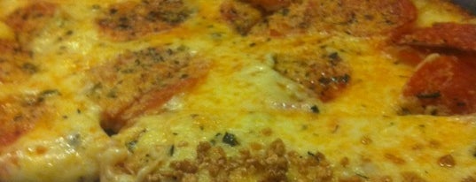 Pizza Scuola is one of O MELHOR DO CARMO E SION.