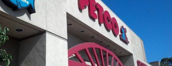 Petco is one of Orte, die Alfa gefallen.