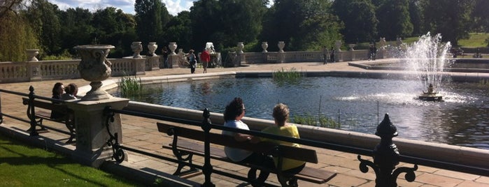 Italian Fountains is one of Museus, Parques e Feirinhas em Londres.