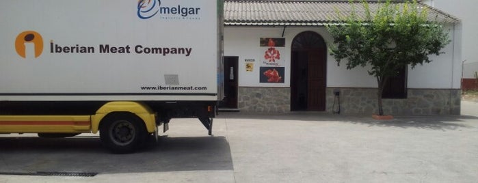 Grupo Melgar is one of Chacinas de Benaojan.