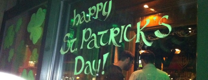 Paddy Reilly's is one of Favorite Clubs & Bars Around the World.