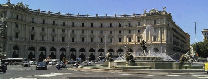 Plaza de La República is one of Roma.