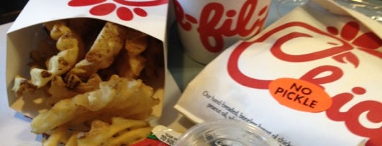 Chick-fil-A is one of Timさんのお気に入りスポット.