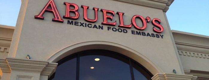 Abuelo's Mexican Restaurant is one of Susan Evans'ın Beğendiği Mekanlar.