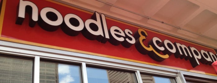 Noodles & Company is one of Tempat yang Disukai Jonathan.