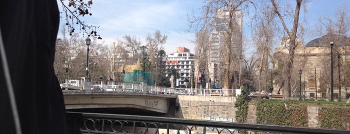 Puente Loreto is one of Locais curtidos por Miguel.