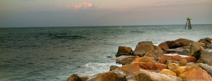 Murrells Inlet Jetty is one of Brian 님이 좋아한 장소.