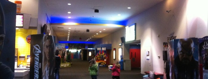 Cinemark Enfield Square 12 is one of Nico : понравившиеся места.