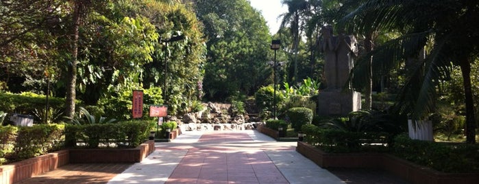 Parque Raphael Lazzuri is one of Tempat yang Disukai Kleber.