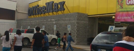 Office Max is one of Locais curtidos por Fer.