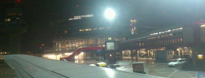 Berlin Tegel Otto Lilienthal Havalimanı (TXL) is one of Airports of the World.