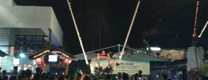 Sling Shot is one of Indonesian favorite places.