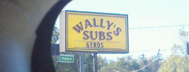 Wally's Subs is one of Tempat yang Disimpan John.