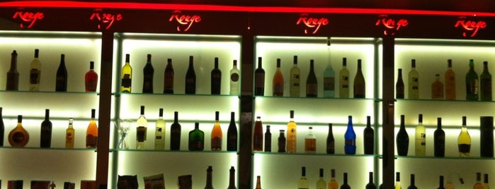 Rouge is one of İzmir'de uğranılması gereken lezzet noktaları.