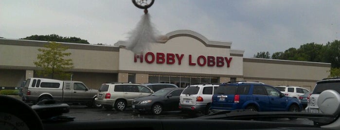 Hobby Lobby is one of Lugares favoritos de Kimmie.