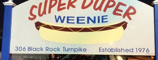 Super Duper Weenie is one of Chris'in Beğendiği Mekanlar.
