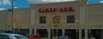 Cinemark is one of Locais curtidos por Colin.