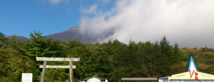 富士山御殿場登山口（太郎坊） is one of 都内近郊で天の川が見える場所.