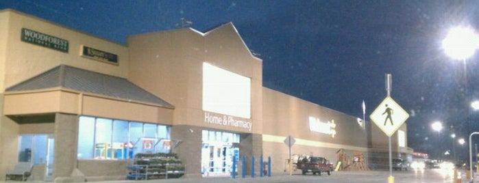 Walmart Supercenter is one of Henrique 님이 좋아한 장소.