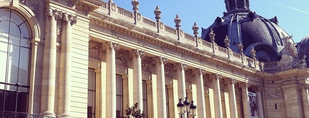 Petit Palais is one of Paris 🖼️🌳.