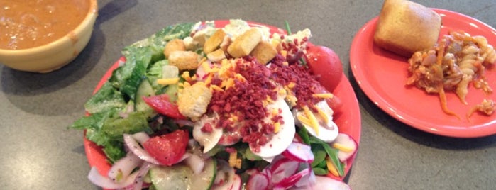 Souper Salad is one of Raw Foods Restaurants in Dallas, TX.