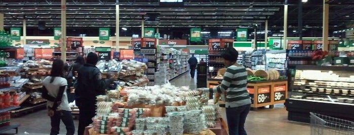 Walmart Neighborhood Market is one of The 15 Best Places for Groceries in Memphis.