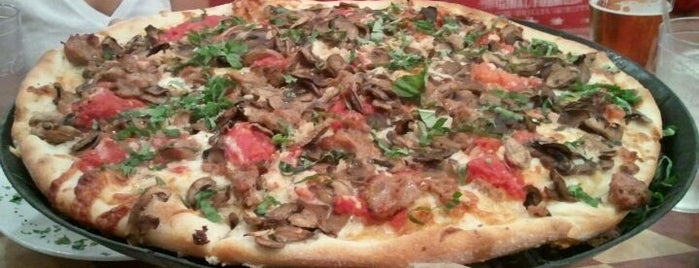 Metro Pizza is one of The 15 Best Places with Daily Specials in Henderson.