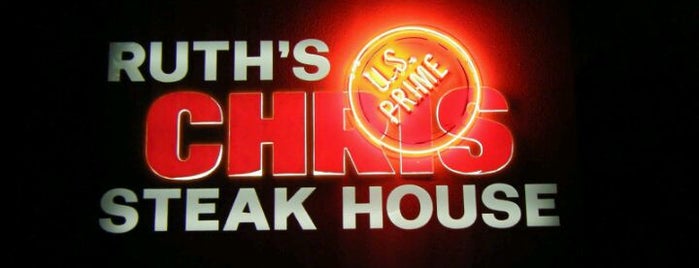Ruth's Chris Steak House is one of Lugares favoritos de Amanda.