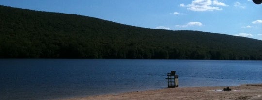 Mauch Chunk Lake Park is one of Jim Thorpe,PA Hidden Gems #visitUS.