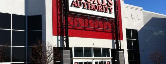 Sports Authority is one of Tempat yang Disukai Sterling.