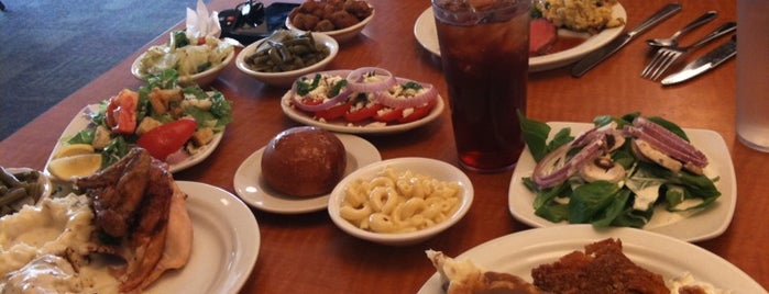 Luby's is one of Lugares favoritos de Avelino.