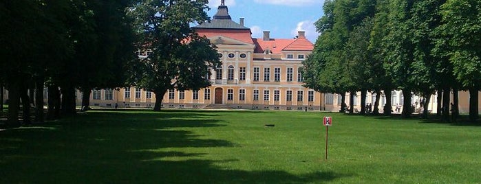 Pałac Rogalin - Muzeum Narodowe is one of To-Do List [Pzn].