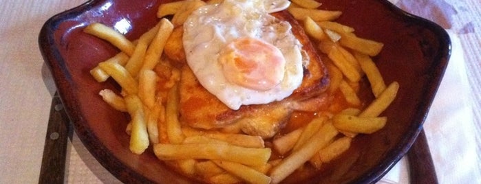 Casa D. Amélia is one of Francesinhas.