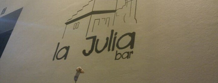 La Julia is one of Bares Cádiz.