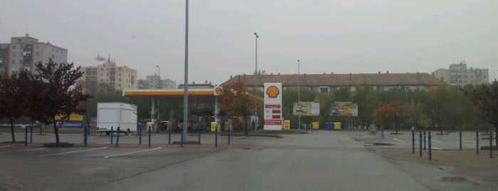 Shell is one of Lieux qui ont plu à Sveta.