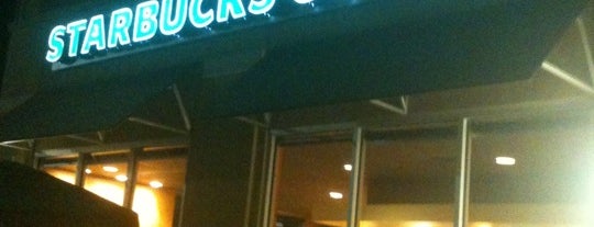 Starbucks is one of Tempat yang Disimpan Sharon.