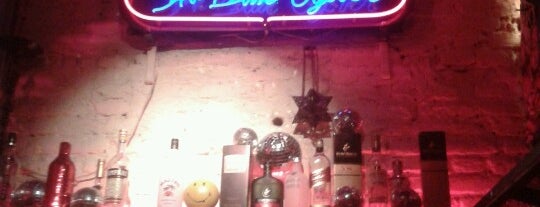 The Blue Oyster Bar is one of Locais curtidos por Kolya.