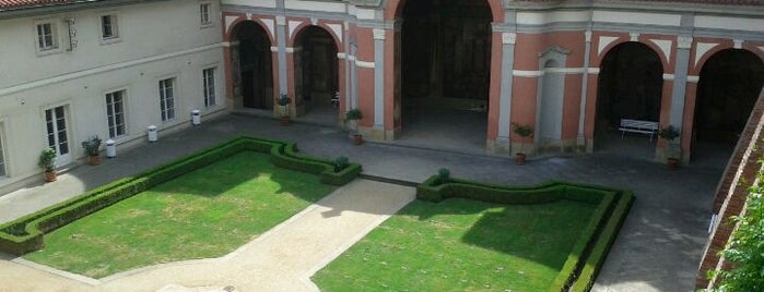 Ledebour Garden is one of To-Do in Prague III.