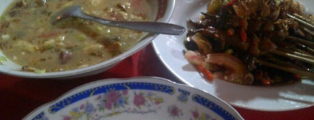 Sop kaki kambing betawi is one of culinary.