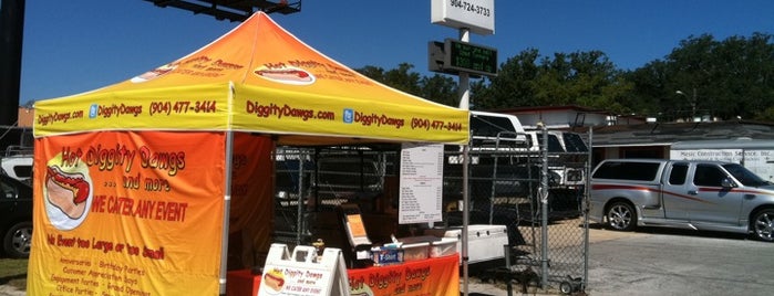 Hot Diggity Dawgs And More II is one of I Never Sausage A Hot Dog! (FL).